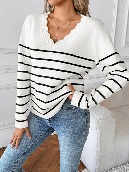 V-neck long-sleeved sweater with striped knitted top