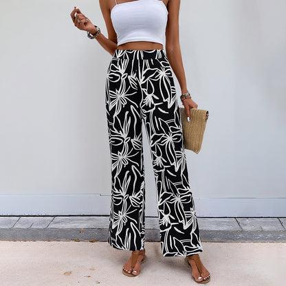 Relaxed fit summer trousers for women
