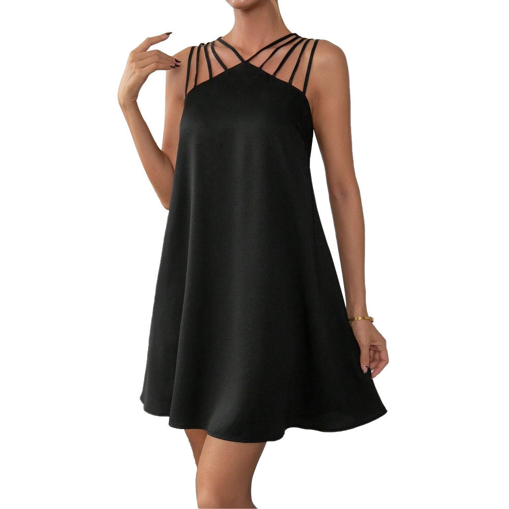 	Front view of women’s sleeveless loose slimming short dress