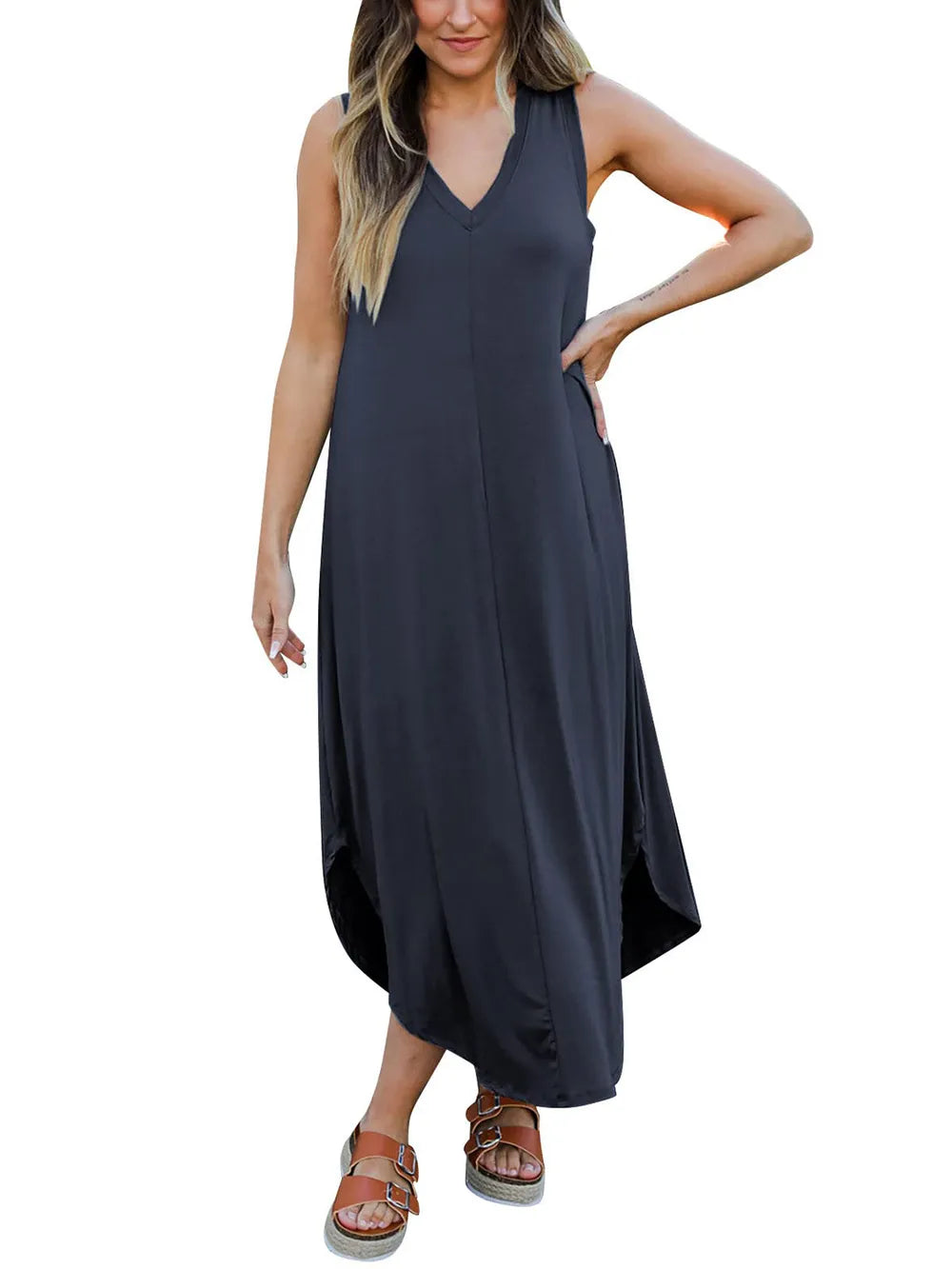 Travel-friendly tank dress for full figure
